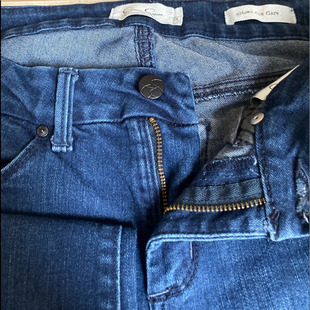 Dark Wash— Denim— Flare Jeans— Jessica Simpson— 27